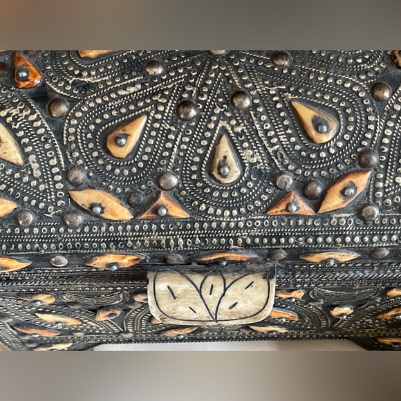 Antique Ornate Handcrafted Moroccan Evil Eye Wood Chest Decorative Box - Picture 12 of 15